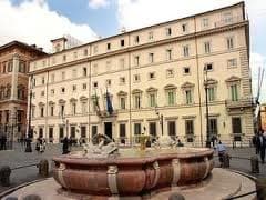 Il testo del decreto Legge sul potenziamento del servizio farmaceutico